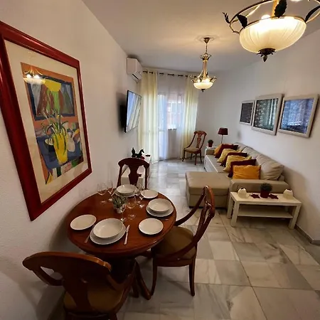 Synergy Apartment, 2 Bedroom, Center By Namaste Elite Appartamento